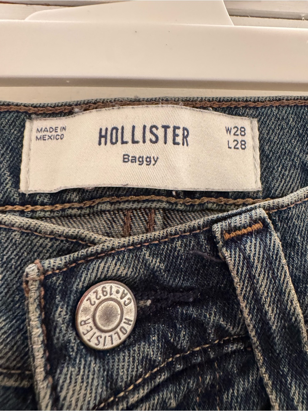 Hollister baggy men’s jeans